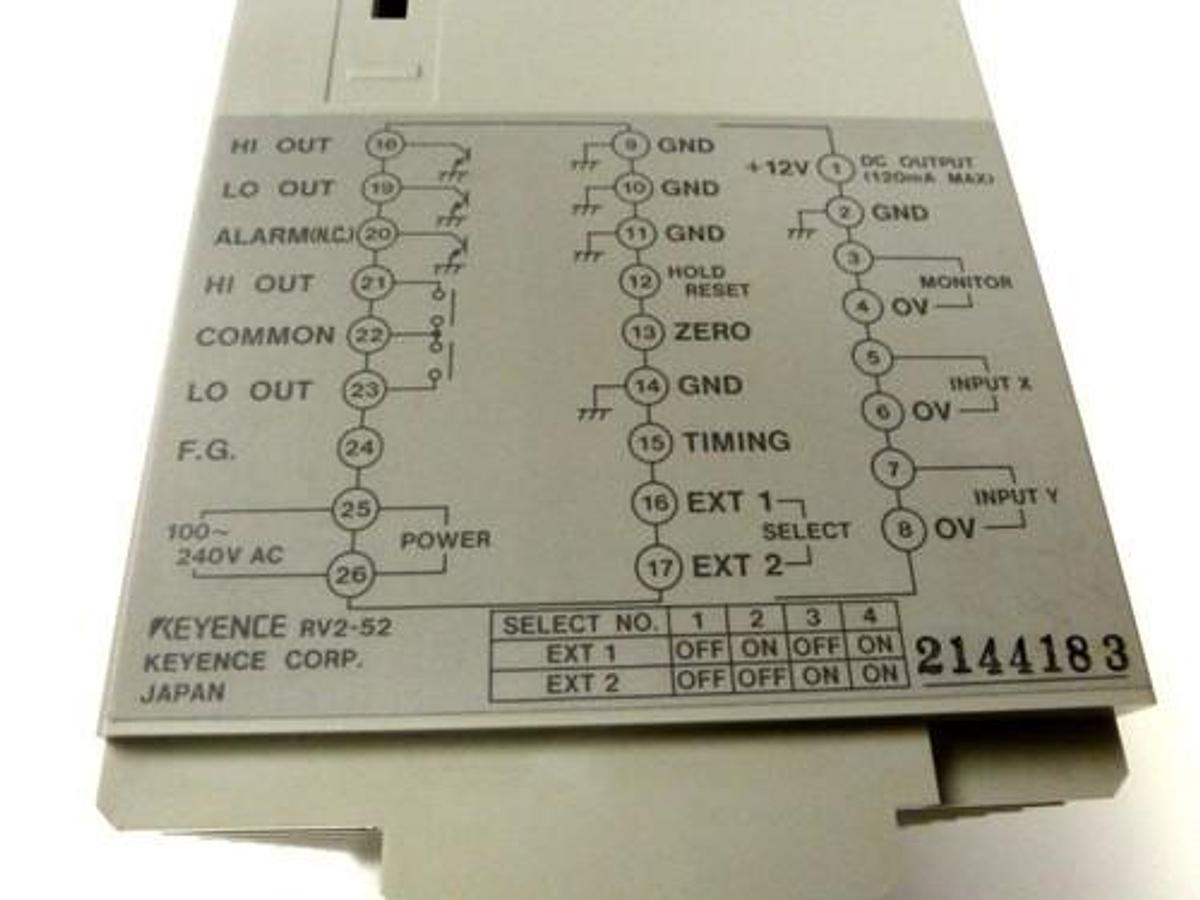 Used KEYENCE RV2-52 HIGH SPEED MULTI FUNCTION DIGITAL METER W/ RELAY RV252 NEW