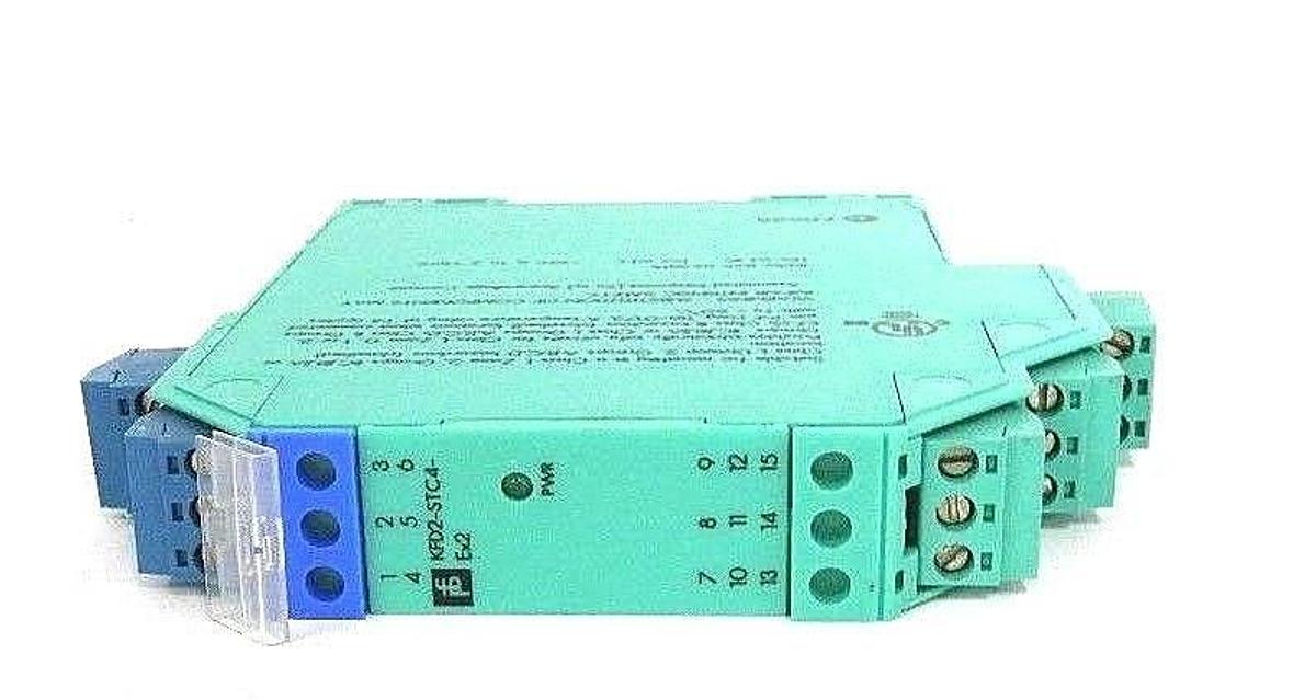 Used PEPPERL + FUCHS KFD2-STC4-EX2 2-WIRE SMART TRANSMITTERS P/N: 132952