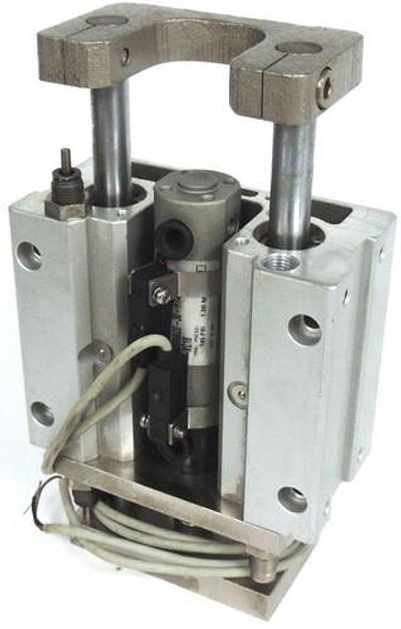 Used SMC MGGMB20-30-H7A1-XC18 GUIDED CYLINDER SLIDE BEARING MGG SERIES