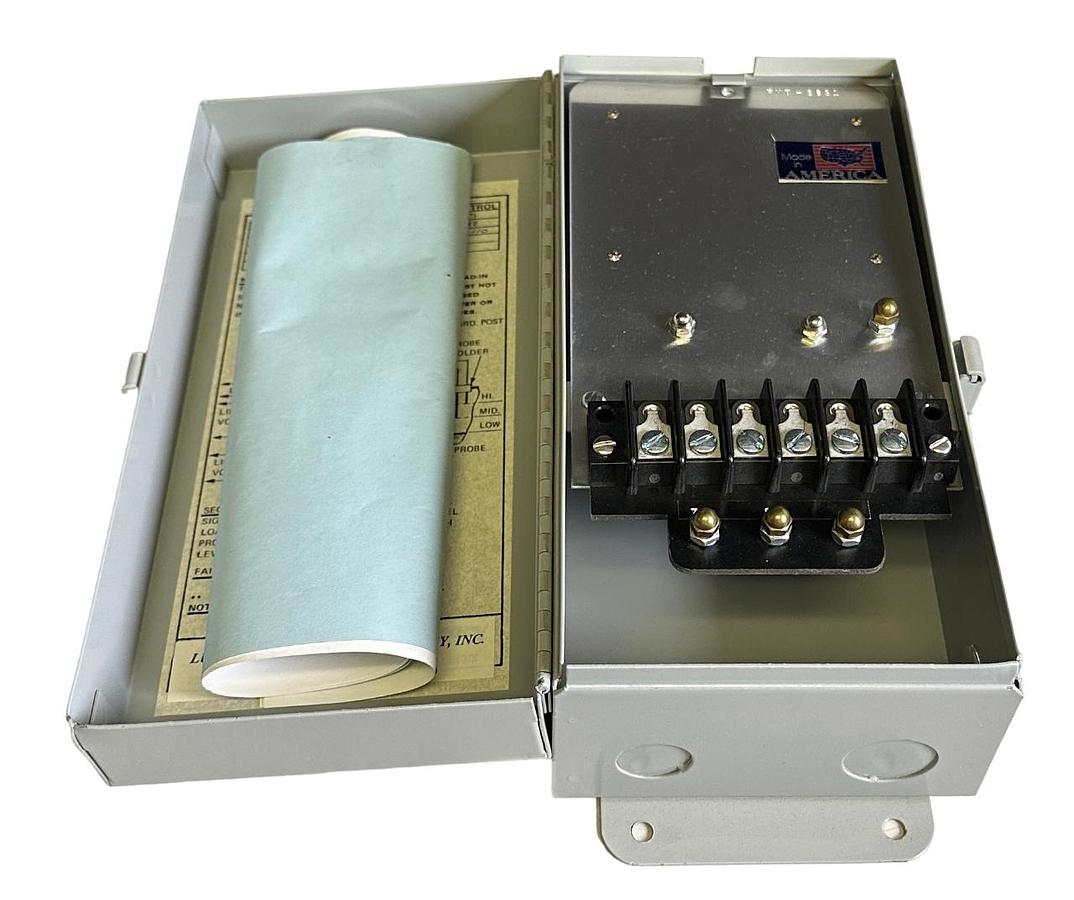 Used NEW LUMENITE CONTROL TECH FMT-3031 / FMT3031 FOOD-ETC LIQUID LEVEL CONTROL 110V