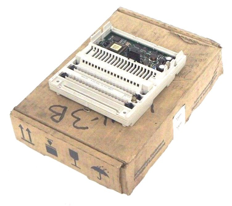 Used SCHNEIDER ELECTRIC TSX MOMENTUM 170AAI52040 I/O BASE ANALOG 4CH RTD THERMO INPUT