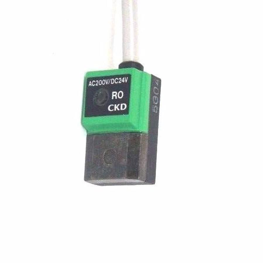 Used NEW MILLER AL-74B2B-02.00-2.000-0063-N11A2-0 CYLINDER W/ (2) CKD RO SENSOR