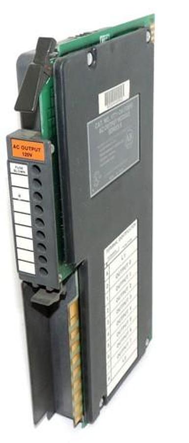 Used ALLEN BRADLEY 1771-OA, AC OUTPUT MODULE SER. B 120V, 1771OA