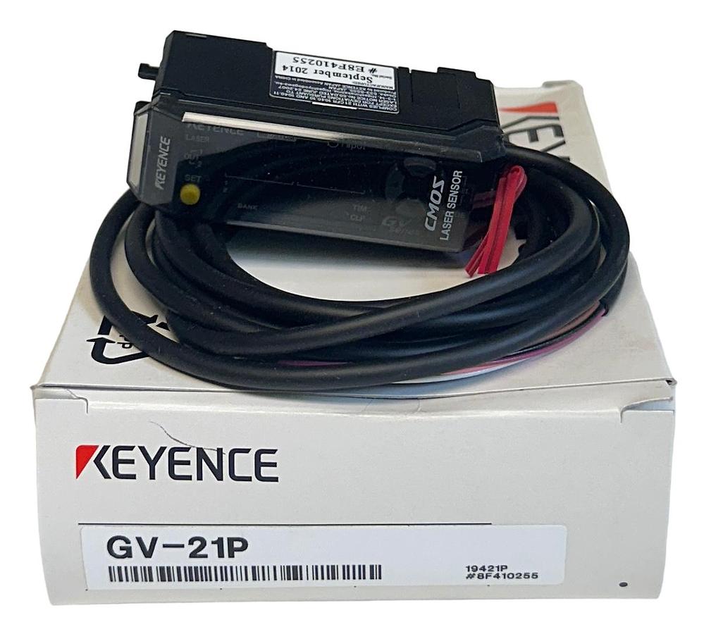 Used NEW KEYENCE GV-21P / GV21P CMOS GV SERIES DIGITAL LASER SENSOR 10-30VDC 2M NSMP