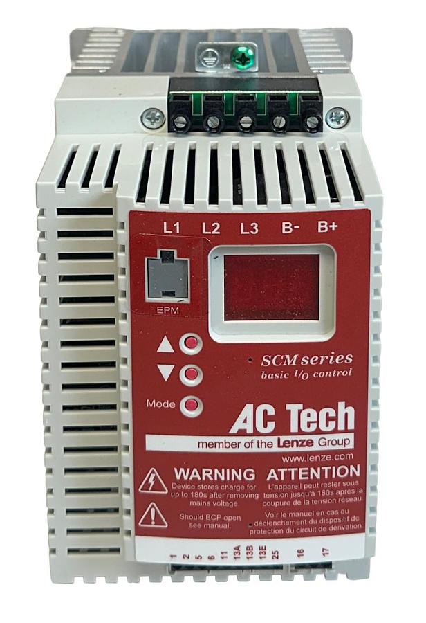 Used LENZE AC Tech 13459183 / SM250 SCM SERIES SPEED MOTOR CONTROL 5HP/3.70kW NSMP