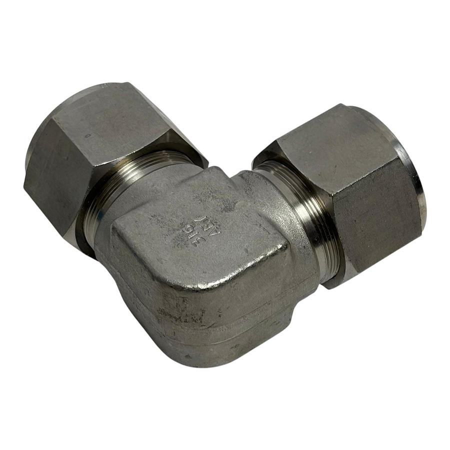 Used Swagelok SS-2000-9 316 Stainless Steel Union Elbow 1-1/4" Tube Fitting New