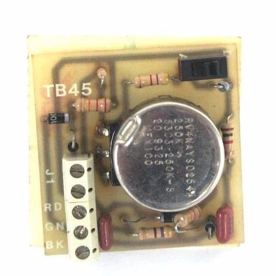 Used BRYANT TB45 SWITCH CONTROL BOARD TB45-V88 W/ RV4NAYSD254A POTENTIOMETER