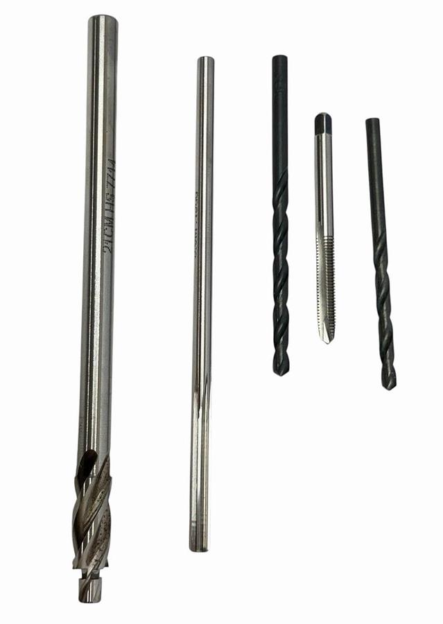 NEW M5 METBLUE FASTENER INSTAL. SET STRAIGHT SHANK UST219780 5MM