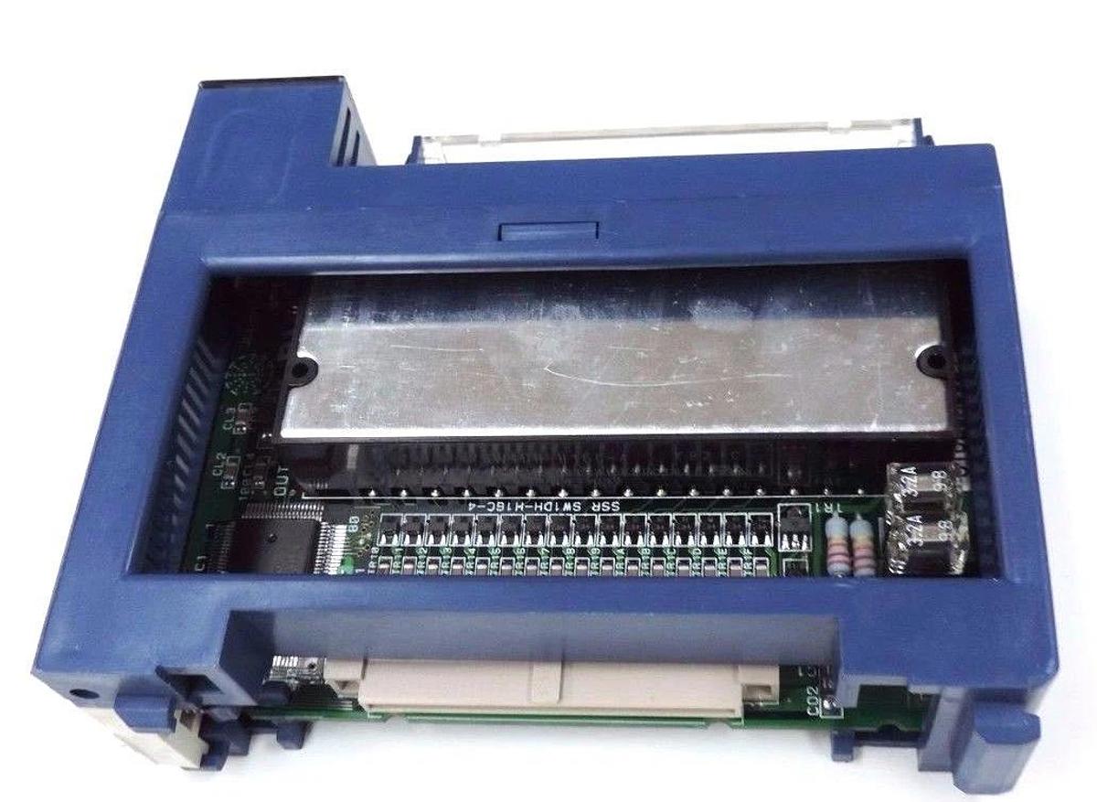 Used TOYOPUC OUT-11 OUTPUT MODULE THK-2795, 100/115VAC, 0.5A/POINT, 2A/COM