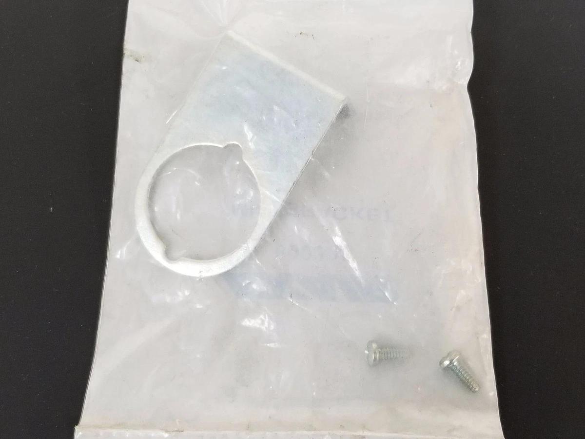 Used NEW EXAIR 900395 MINI BRACKET