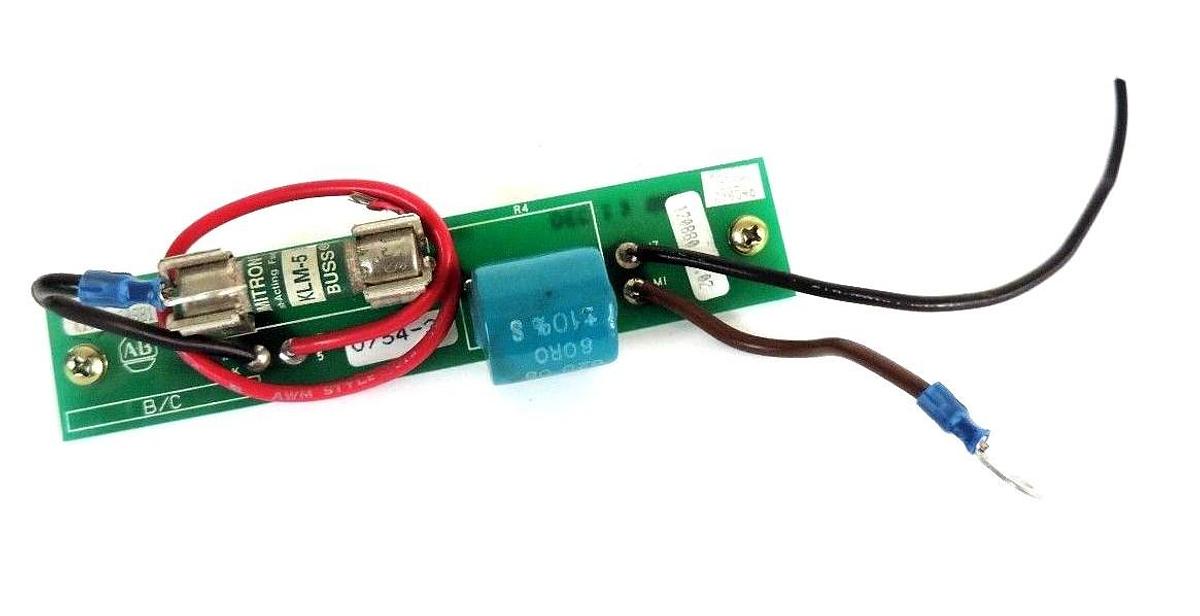 Used ALLEN BRADLEY 120880 FUSE BOARD WITH LIMITRON KLM-5 FUSE