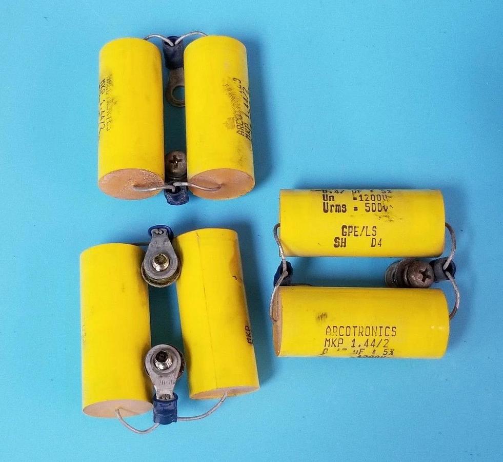 Used LOT OF 6 ARCOTRONICS MKP-1.44/2 CAPACITORS 0.47uF, 1200/500V, MKP1.44/2