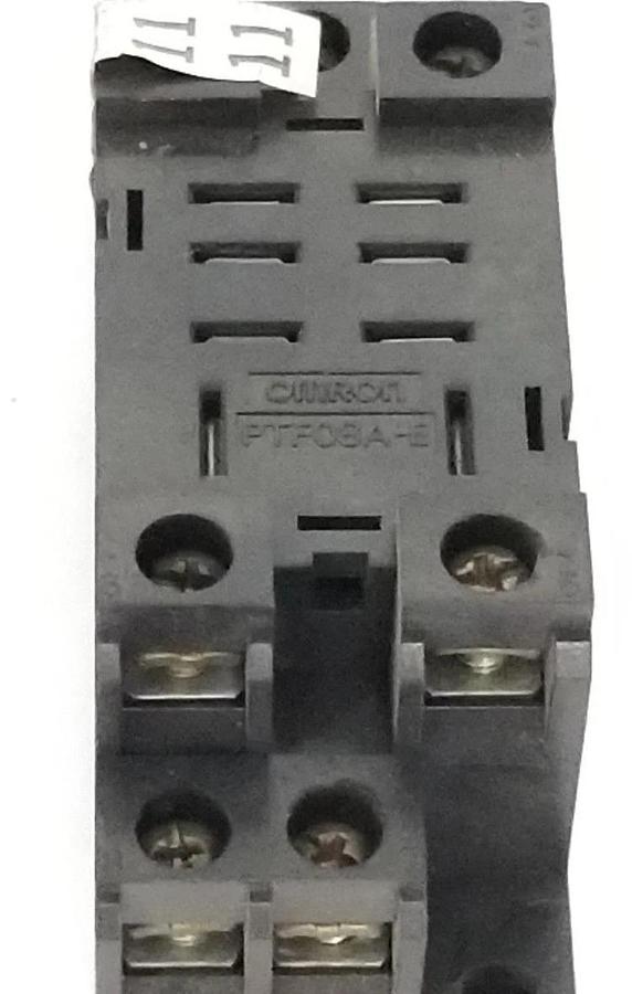 Used LOT OF 2 OMRON PTF08A-E SOCKET RELAY BASES PTF08AE