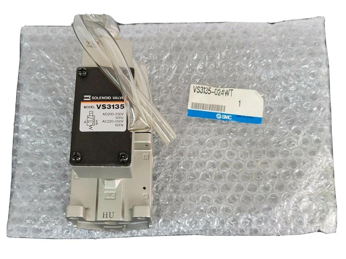Used NEW SMC VS3135-024WT SOLENOID VALVE VS3135024WT
