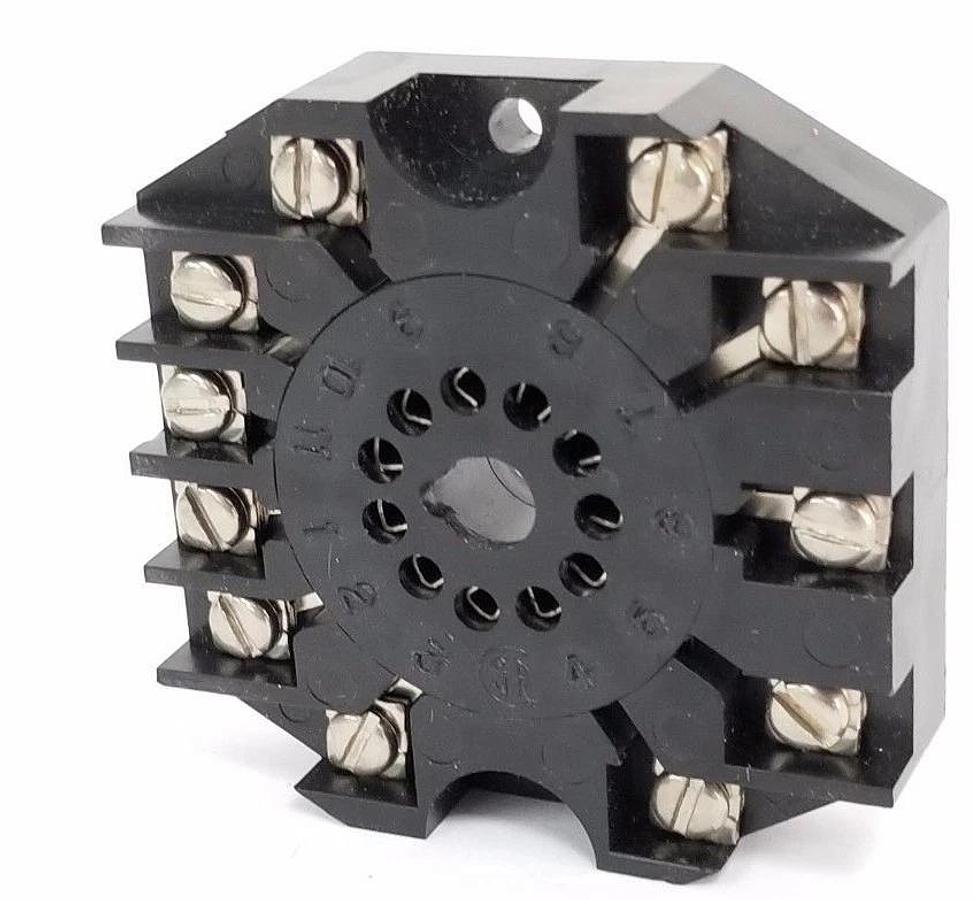 NEW SKAN A MATIC 770050 RELAY SOCKET 11-POS.