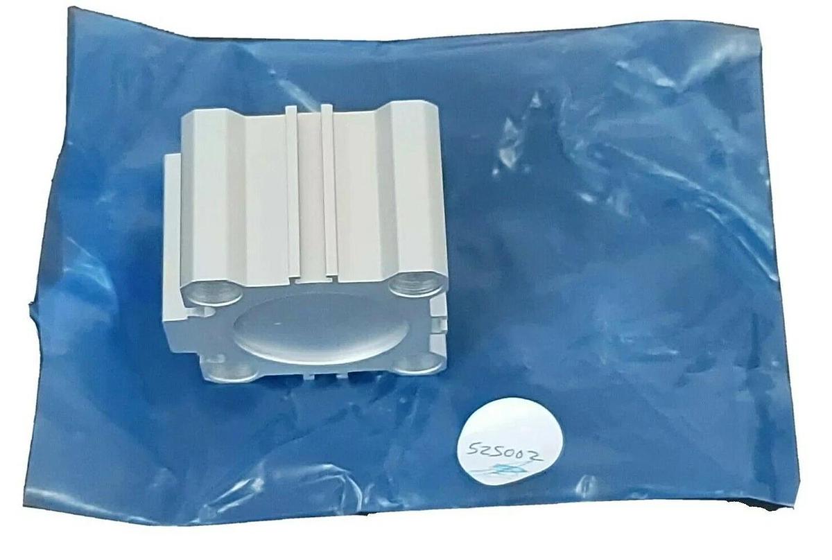 Used NEW SMC ECQ2B32-10S COMPACT CYLINDER 1.0MPa ECQ2B3210S