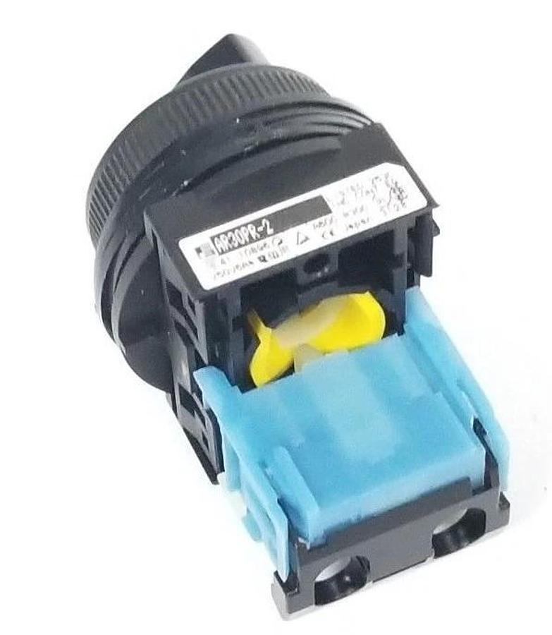 Used FUJI ELECTRIC AR30PR-2 2-POSITION SELECTOR SWITCH W/ AR9B290 CONTACT BLOCK