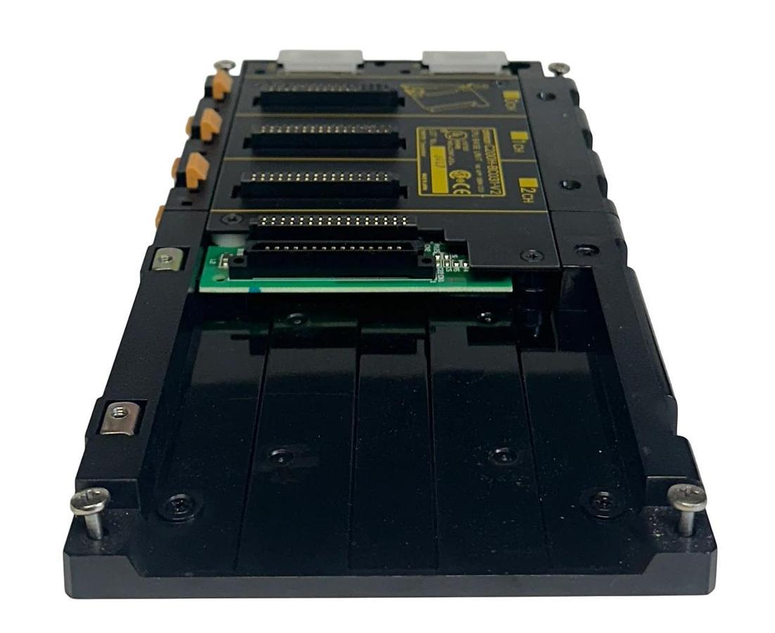 Used OMRON C200H-BC031-V2 / C200HBC031V2 SYSMAC 200 CPU BASE CHASSIS 4-SLOT USNP