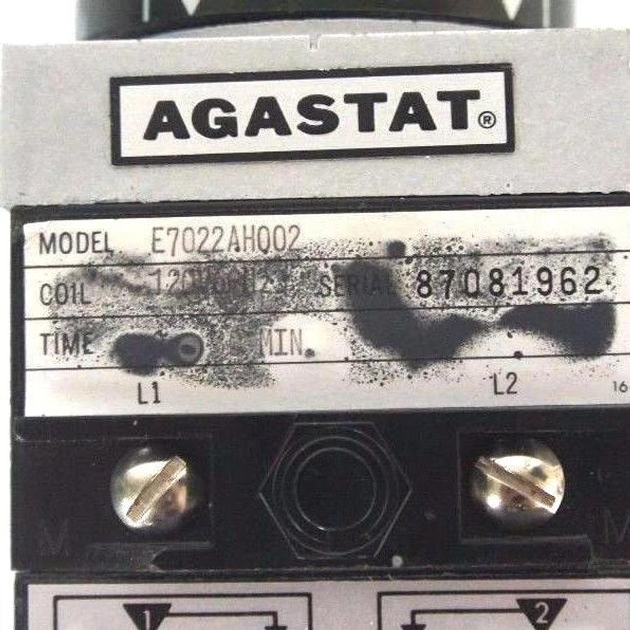 Used TYCO AGASTAT E7022AH002 RELAY 3-30MINUTE TIMING