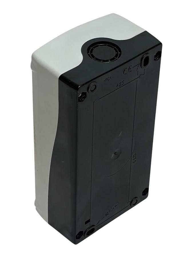 Used Baco 3-Button Push Button Control Station Enclosure Lighted Indicator New