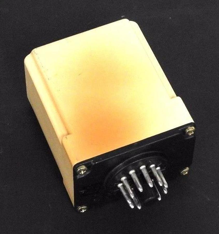 Used SQUARE D 9050-JCK2F.5V14 TIMER RELAY SER. A, 10A, 240VAC