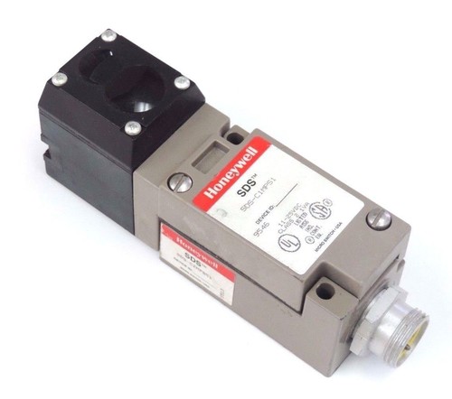 Used HONEYWELL SDS-C1MPS1 LIMIT SWITCH & SDS-CZMPB51 W/ MPC4 PHOTOELECTRIC HEAD