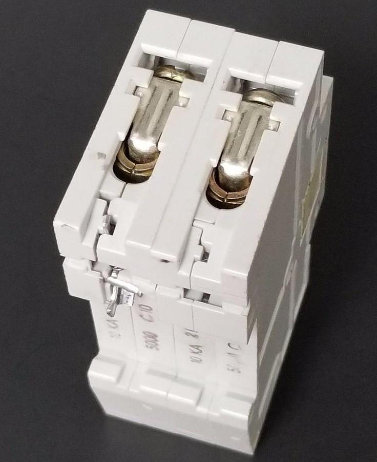 Used SIEMENS 5SX42 C10 CIRCUIT BREAKER ~400V