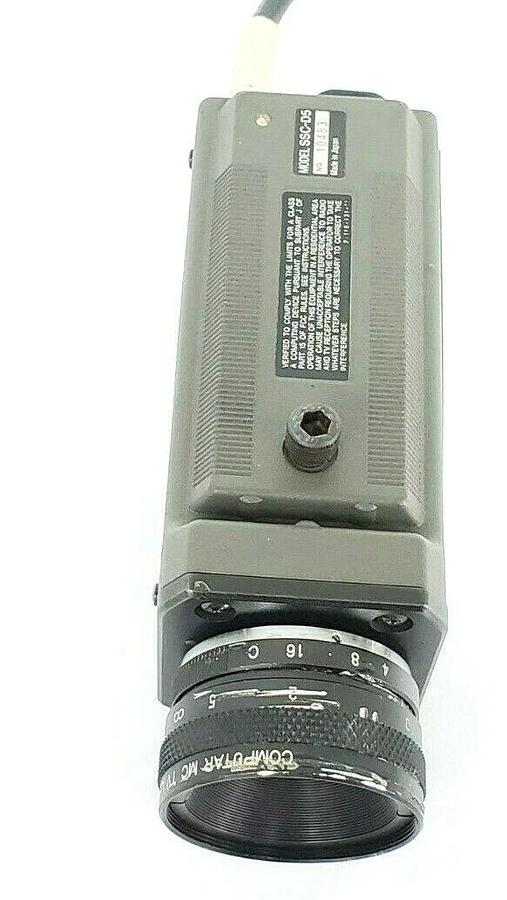 Used SONY SSC-D5 CCD VIDEO CAMERA SSCD5 W/ CABLE AND LENS