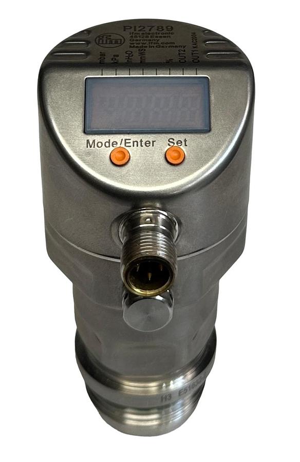 Used IFM EFECTOR PI2789 FLUSH PRESSURE SENSOR W/ 4-DIGIT DISPLAY 18-32V SANITARY USNP