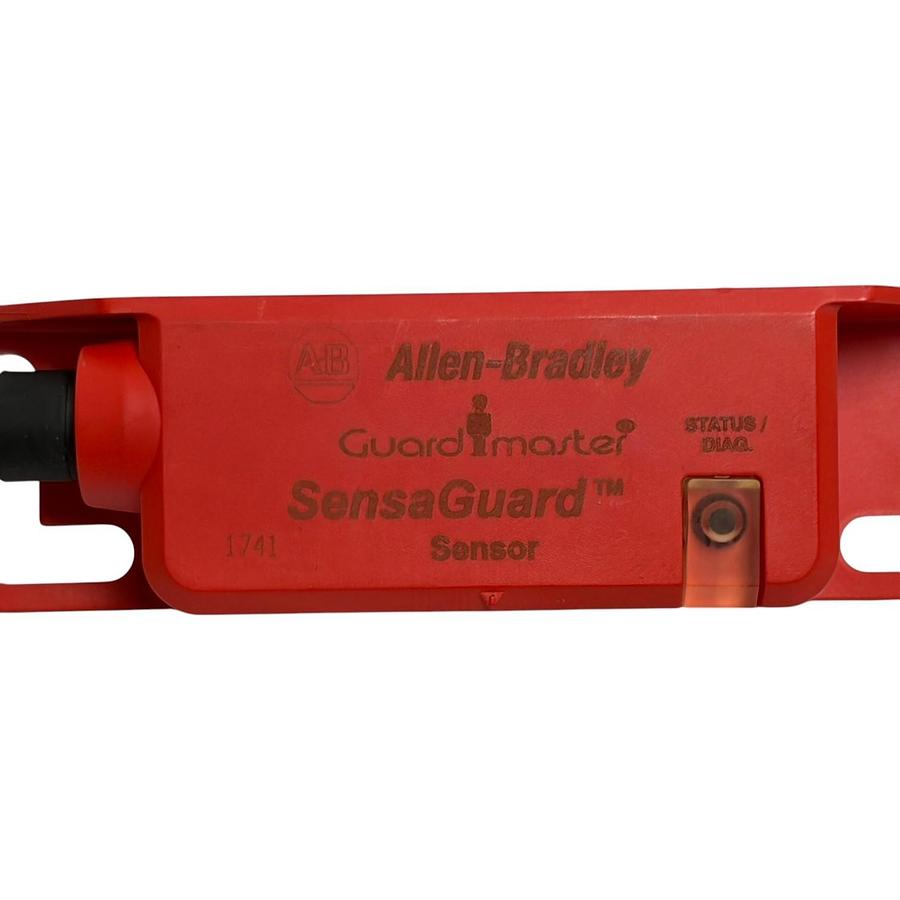 Used New Allen-Bradley 440N-Z21SS2B SensaGuard Switch Ser A 10m No Mate
