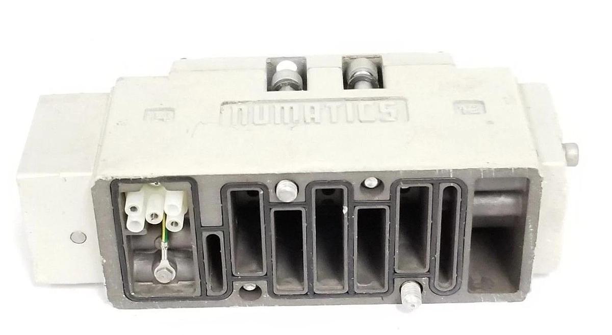 Used NUMATICS I23BA415MP56Y61 SOLENOID METRIC VALVE I23BA400MP000061