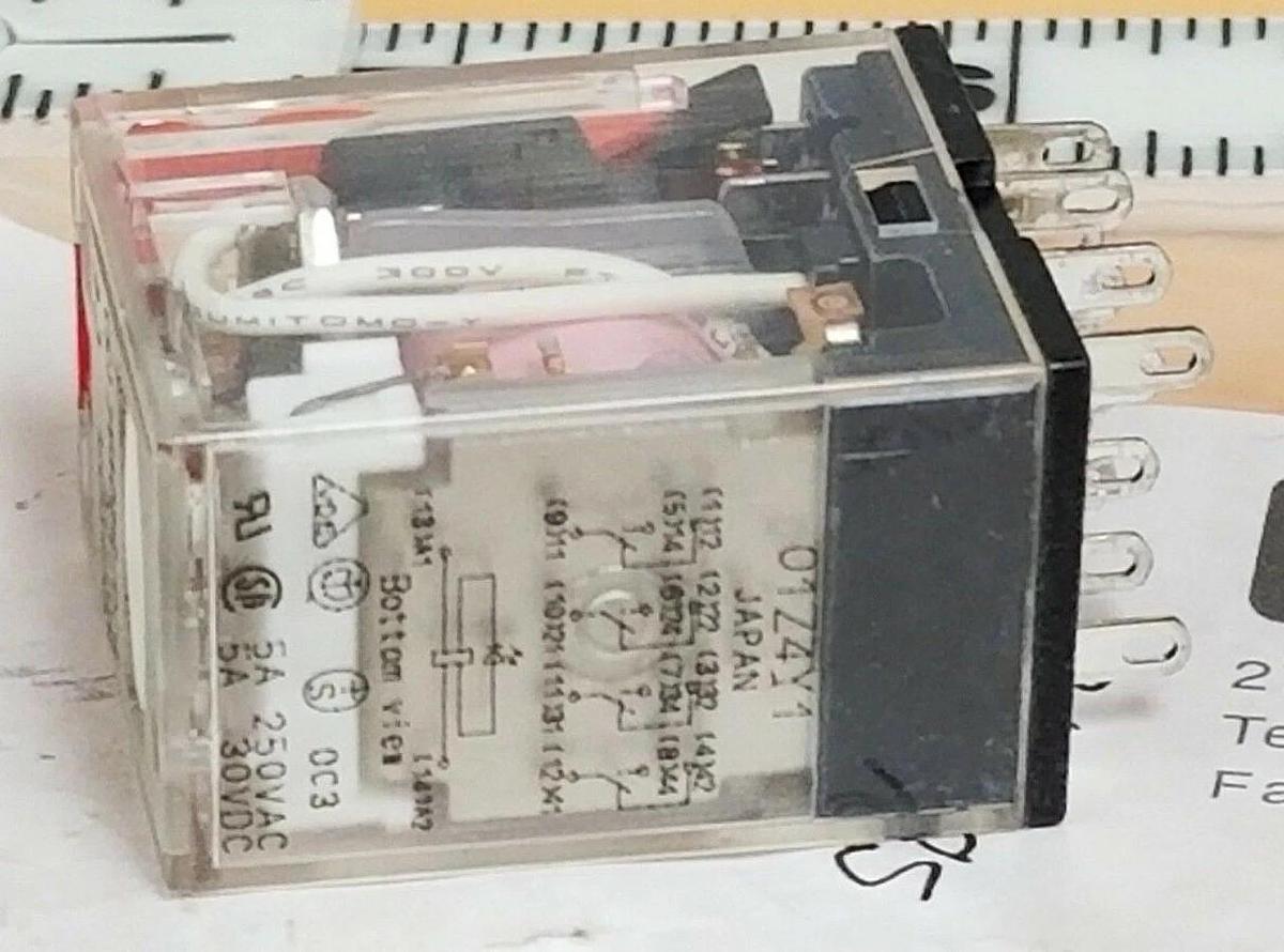 Used OMRON MY4IN RELAY MODULE 220/240VAC (S) 5A 250VAC 5A 30VDC