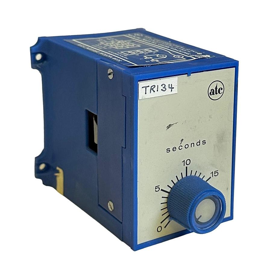 Used ATC 322B-005-A-12CS / 322B005A12CS CYCLE PROGRESS TIMER 322B TDR 120V 60Hz