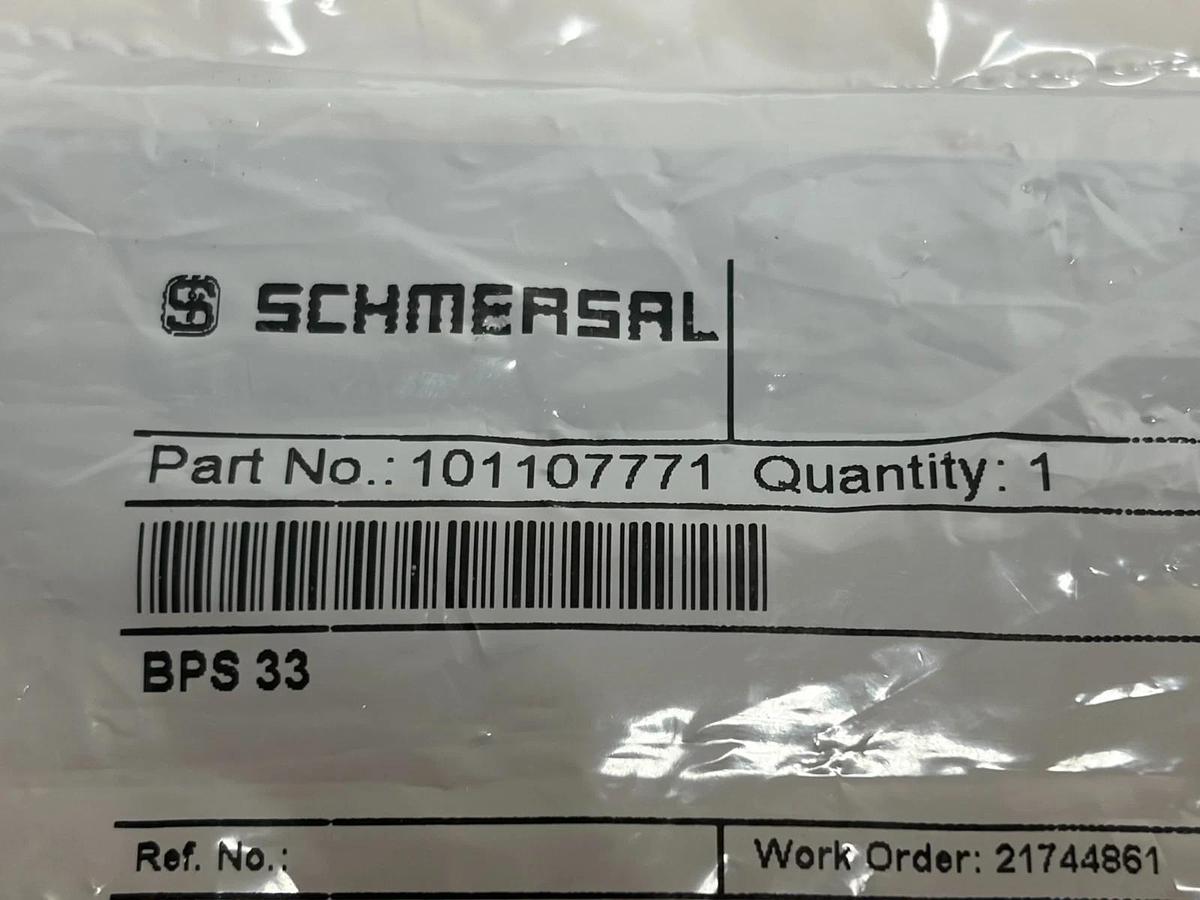 Used Schmersal BPS 33 Magnetic Safety Sensor Actuator 101107771 New Sealed