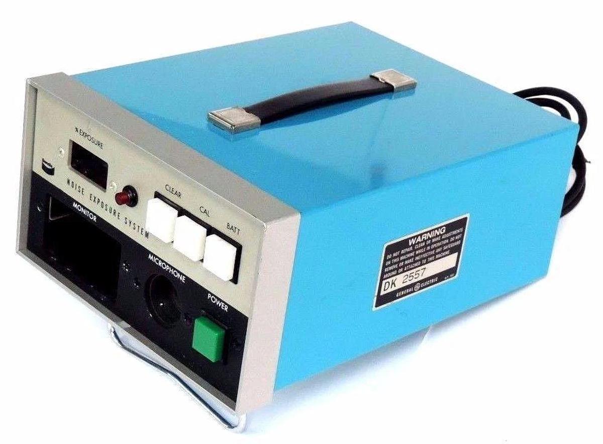 Used BENDIX MODEL 1100 NOISE EXPOSURE SYSTEM P/N 2416433-0001 W/ 2416432 MONITORS