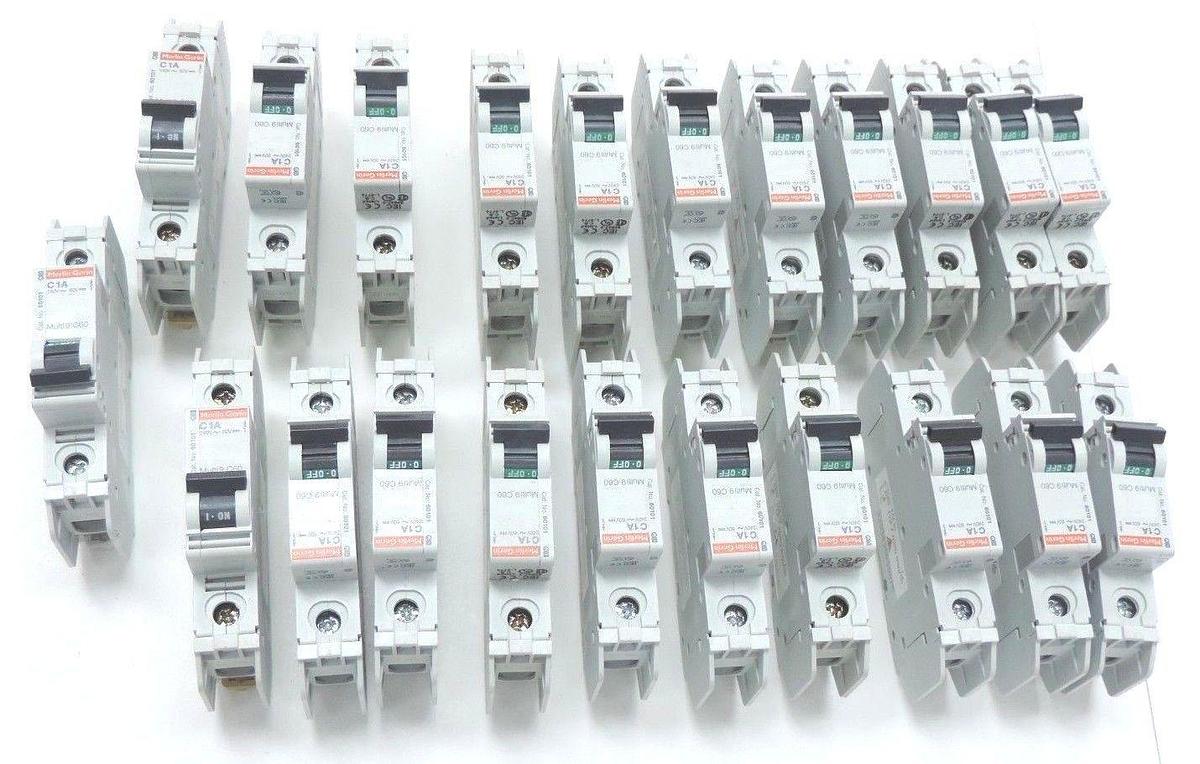 Used LOT OF 22 MERLIN GERIN 60101 CIRCUIT BREAKERS C1A, 240V, MULTI 9 C60