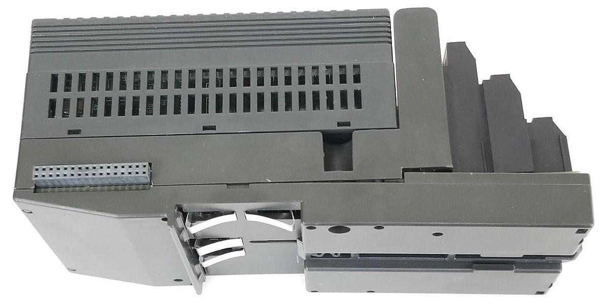 Used GE FANUC IC200MDD845G POWER MODULE 24VDC, 16PT INPUT / 2A, 8PT OUTPUT W/ BASE