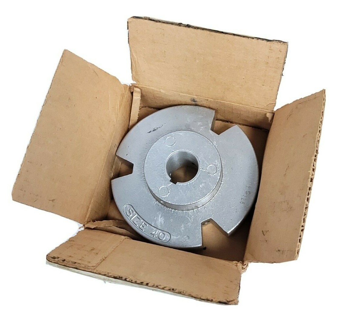 Used ELASTOMERIC COUPLINGS SIZE 40 HUB, BORE: 1.125 KEYWAY: 1/4X1/8 PART NO. 0X000101