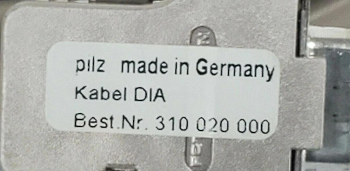 Used PILZ 310 020 000 CABLE 310020000, 310.020.000