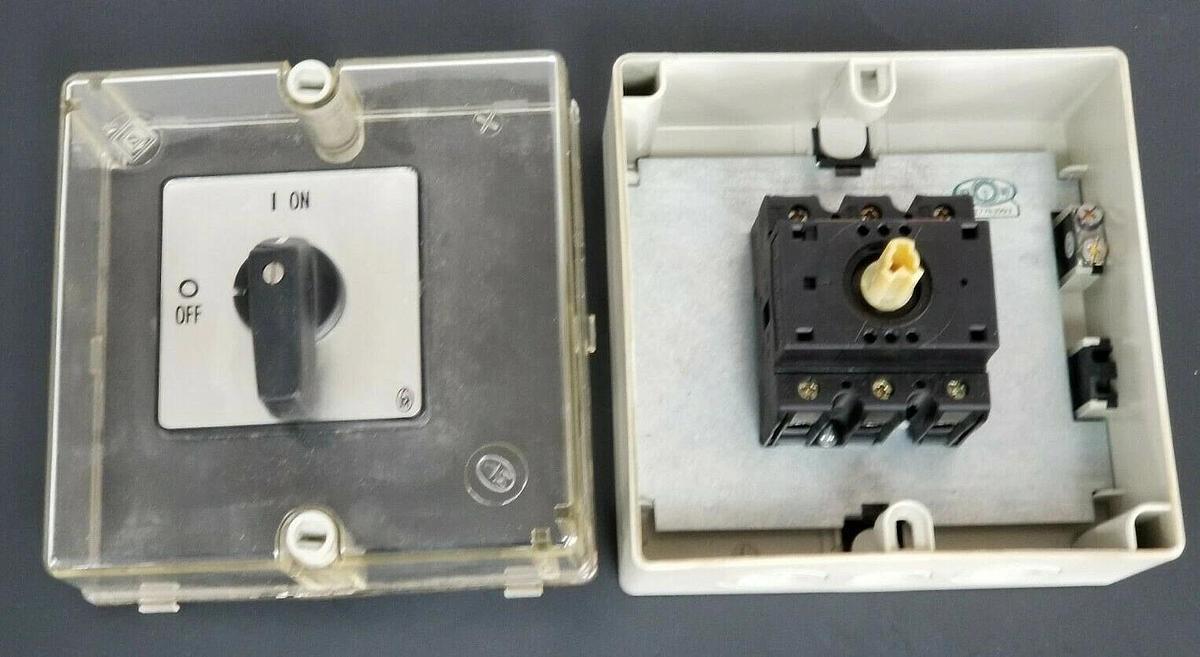 Used NIB KLOCKNER MOELLER CI-G ENCLOSURE W/ P3-63/E CIRCUIT INTERRUPTER SWITCH