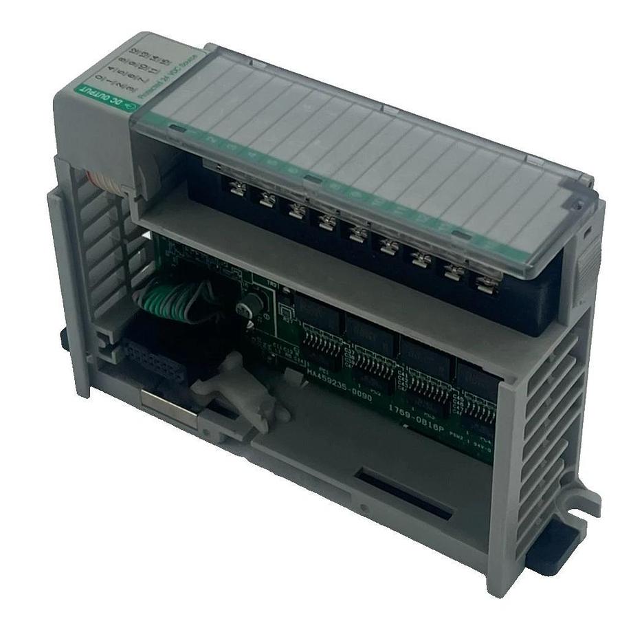 Used ALLEN BRADLEY 1769-OB16P SER B 16 Pt 24VDC POSITIVE LOGIC Output Module