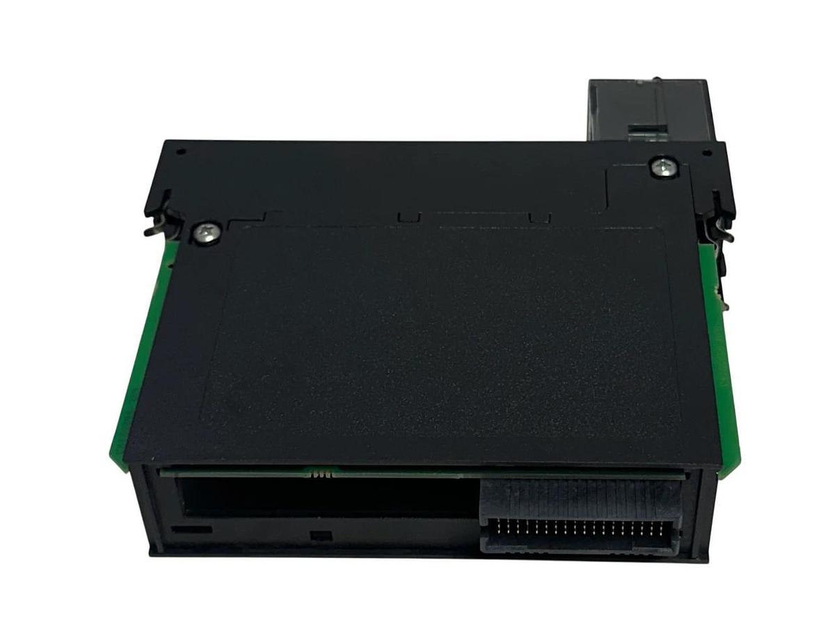 Used ALLEN BRADLEY 1756-IA16 /A ControlLogix 16-PT AC INPUT MODULE 120VAC USNP