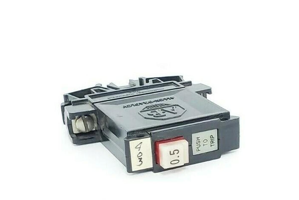 Used ALLEN BRADLEY 1492-G005 CIRCUIT BREAKER 250VAC .5AMP 1POLE SER. B