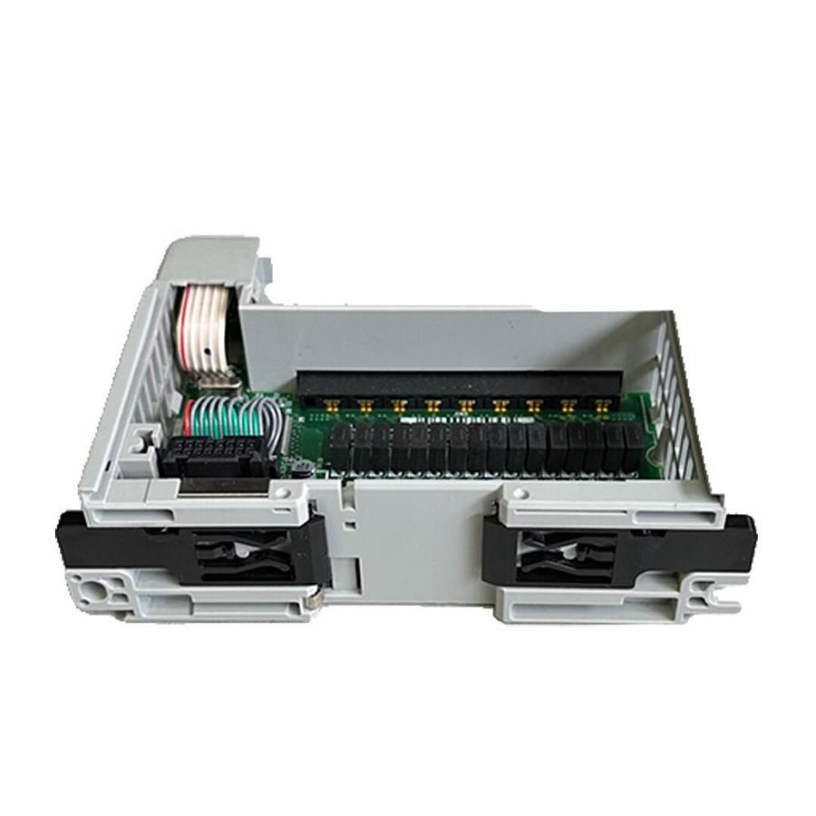 Used ALLEN BRADLEY 1769-OB16 /B Compact I/O 16-PT SOURCING OUTPUT MODULE 1769OB16 *