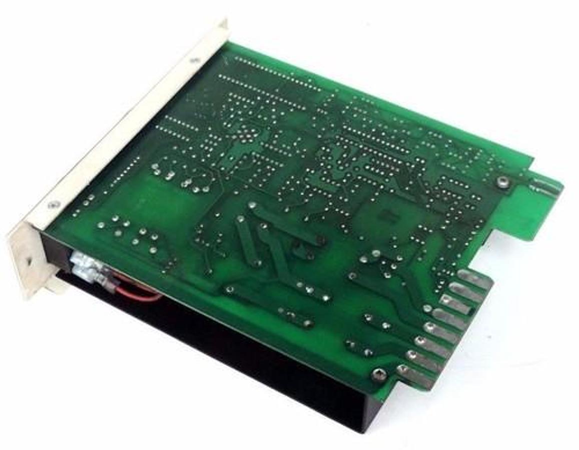 Used ITC UATC-15 TEMPERTURE CONTROLLER UATC15