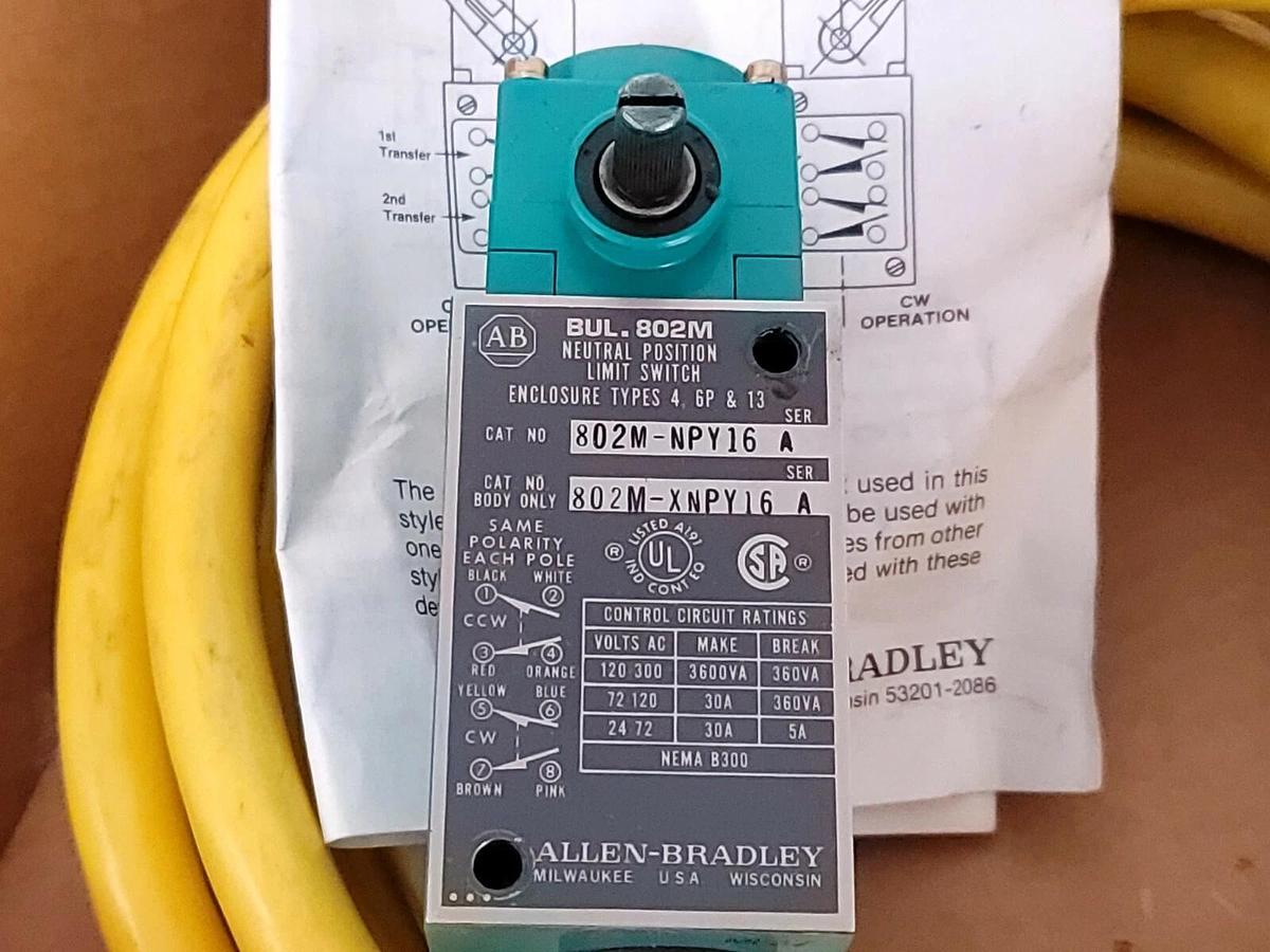 Used NIB ALLEN BRADLEY 802M-NPV16 PRE-WIRED SEALED LIMIT SWITCH SER. A