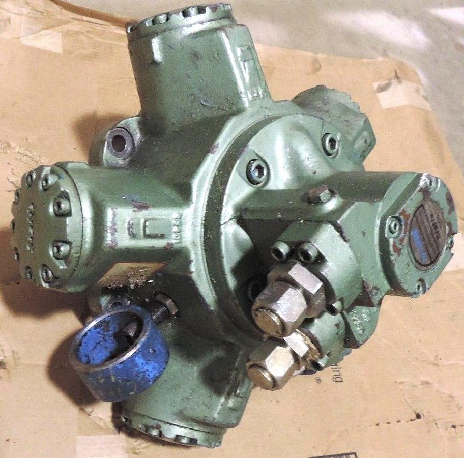 Used VICKERS STAFFA HM/B100S/F/13 RADIAL PISTON HYDRAULIC MOTOR HMB SER. FIXED DISP.