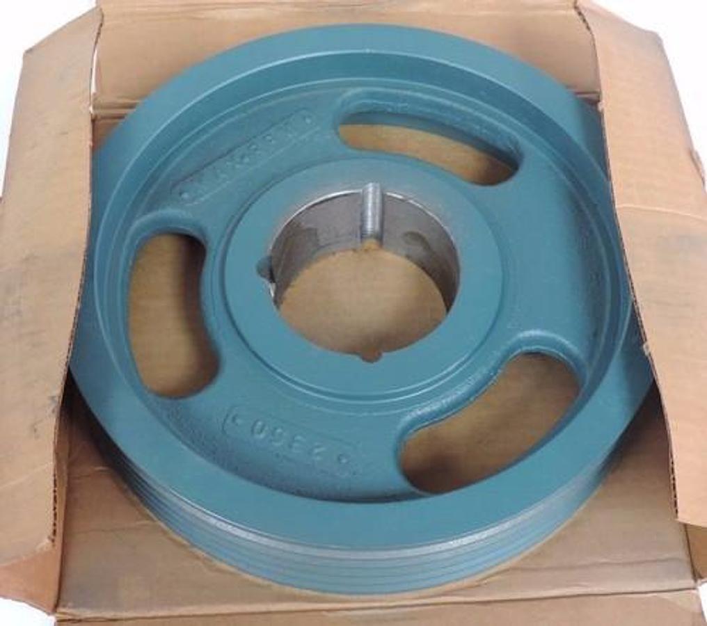 Used NEW DODGE 112066 DYNA-V SHEAVE SIZE 3V, 5 GROOVES, O.D. 10.6" 2517 BUSHING REQ'D