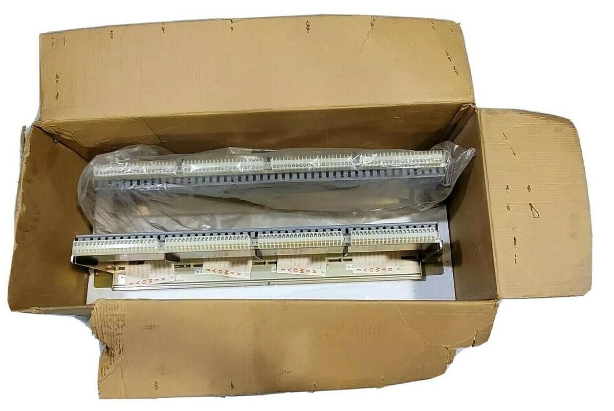 Used BOX OF 2 NEW GOULD MODICON AS-B240-000 RACK ASSEMBLY I/O HOUSINGS ASB240000