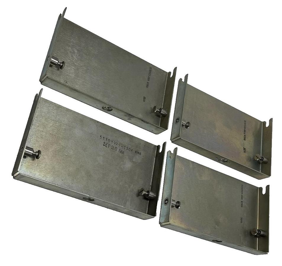 Used Honeywell 51401525-100 Rev A 15-Slot Chassis w/ (2) 51304485-100 Digital Modules
